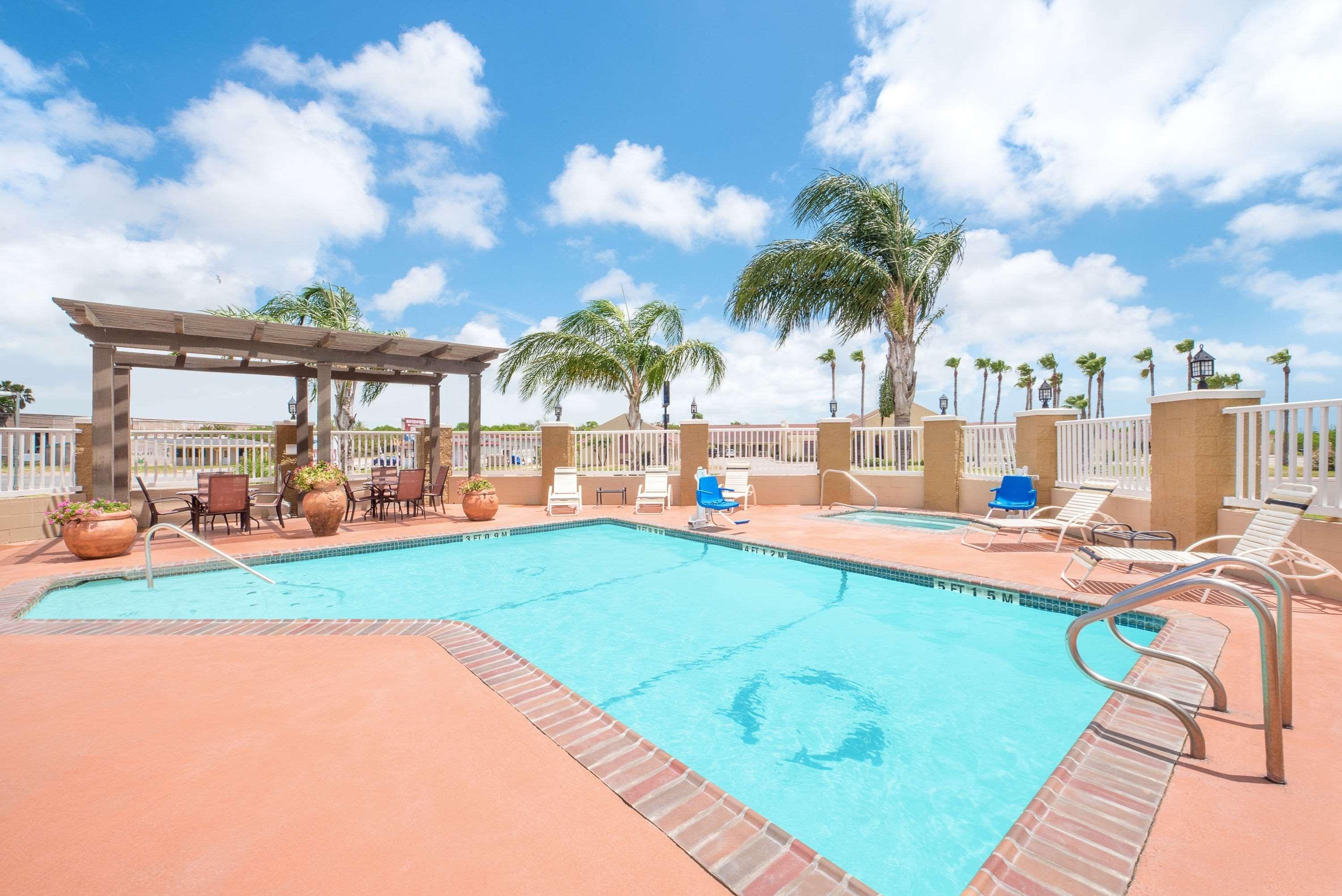 Microtel Inn & Suites By Wyndham Corpus Christi/Аранзас-Пасс Экстерьер фото