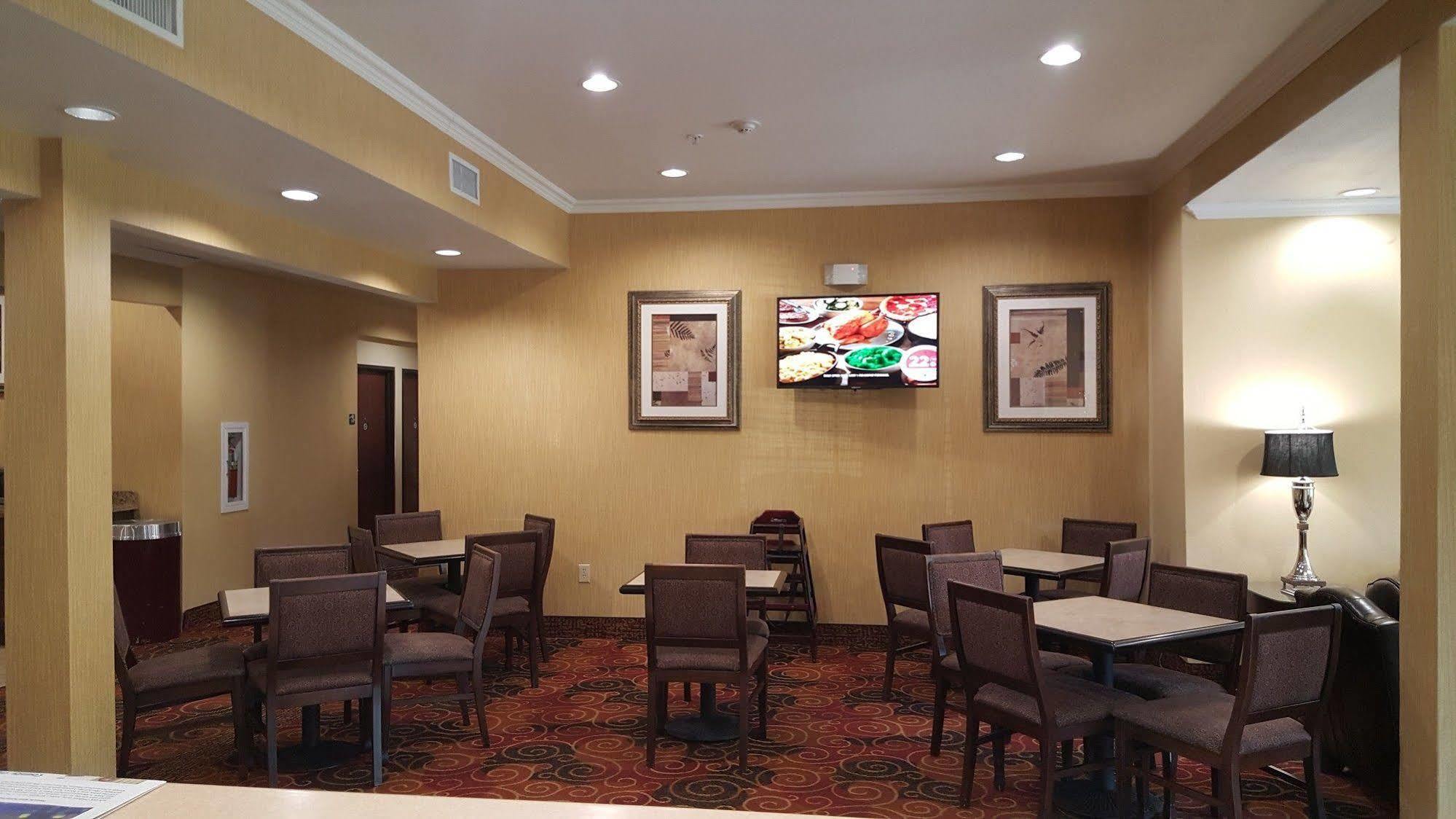 Microtel Inn & Suites By Wyndham Corpus Christi/Аранзас-Пасс Экстерьер фото